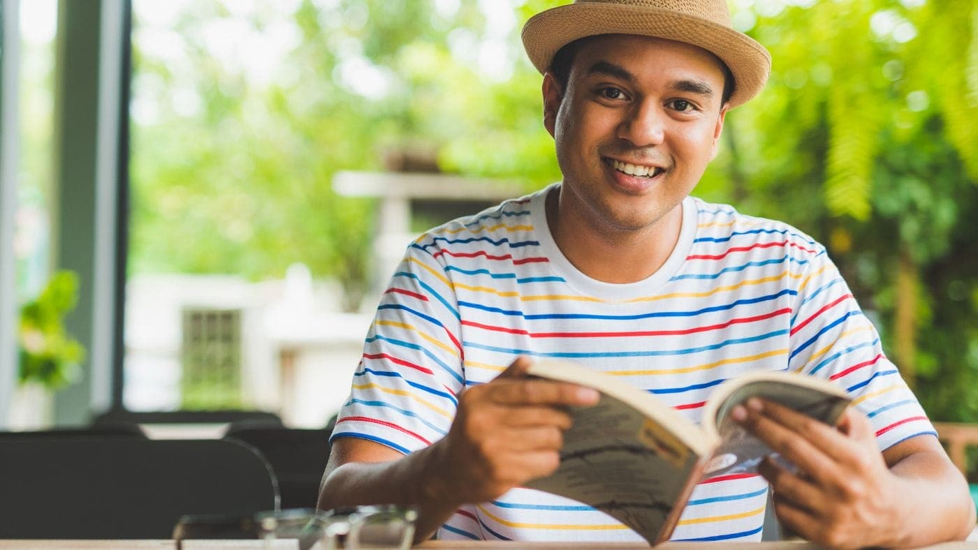 how to read more books reading habit motivation to read benefits of reading every day reading is good for the brain